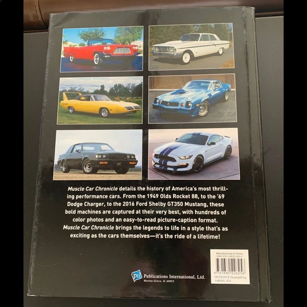 Muscle Car Coffee Table Book - Picture 10 of 11